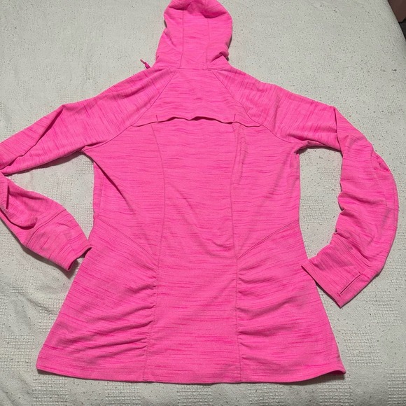 Athletha Medium Barbie Pink Workout Jacket - Picture 3 of 3